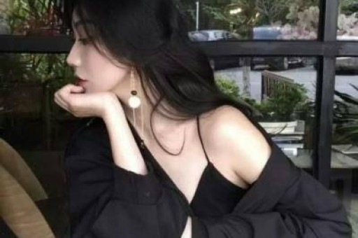 网红结婚砸七千万办成群星演唱会 网红的世界你懂吗？